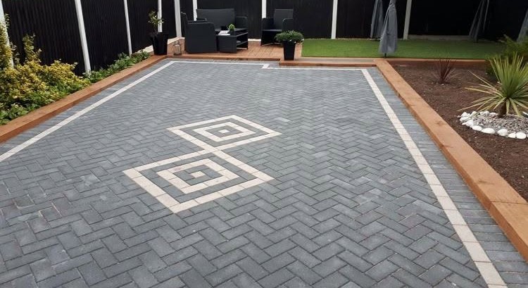 Driveay installation Altrincham