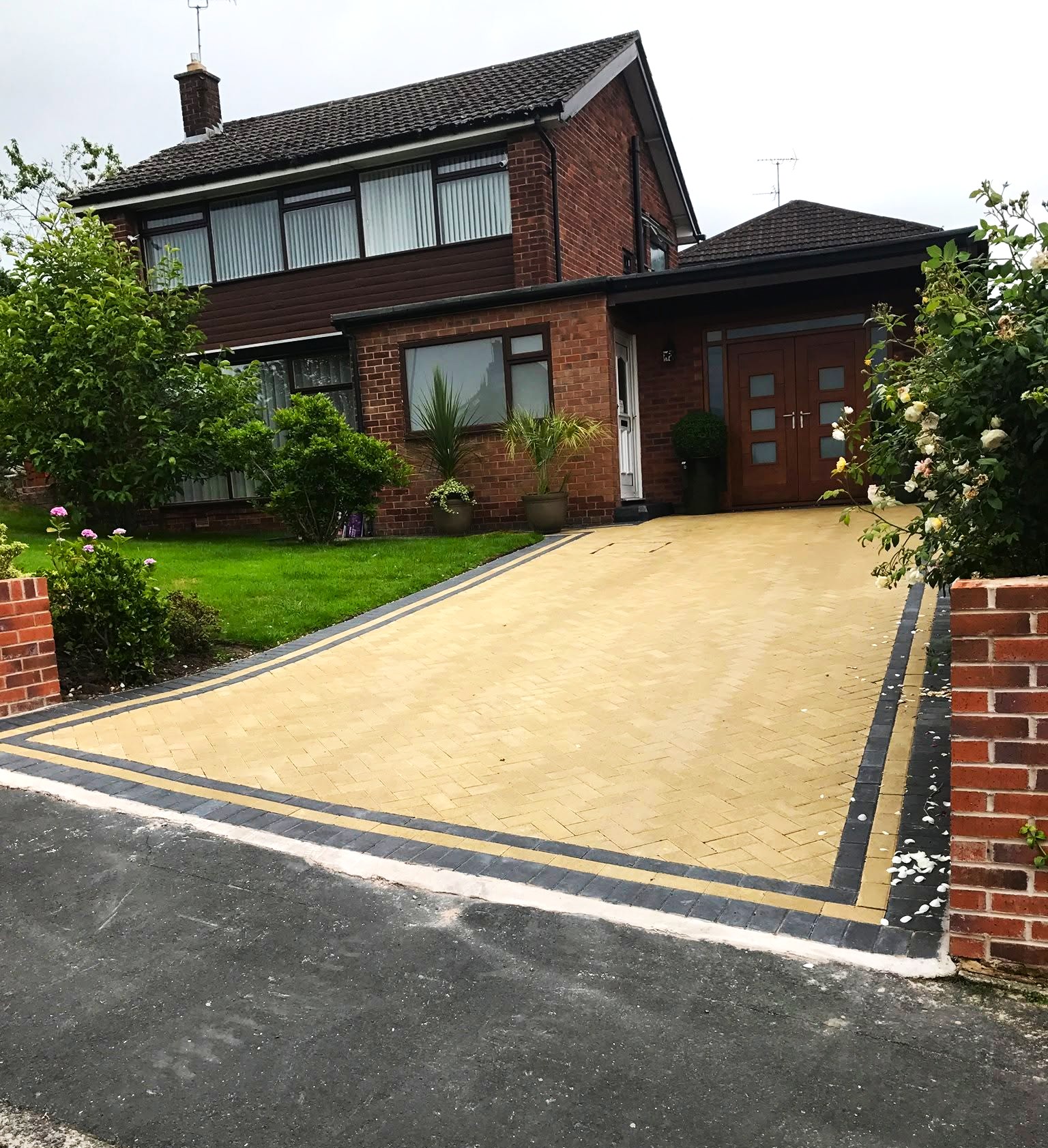 Driveways & Paving